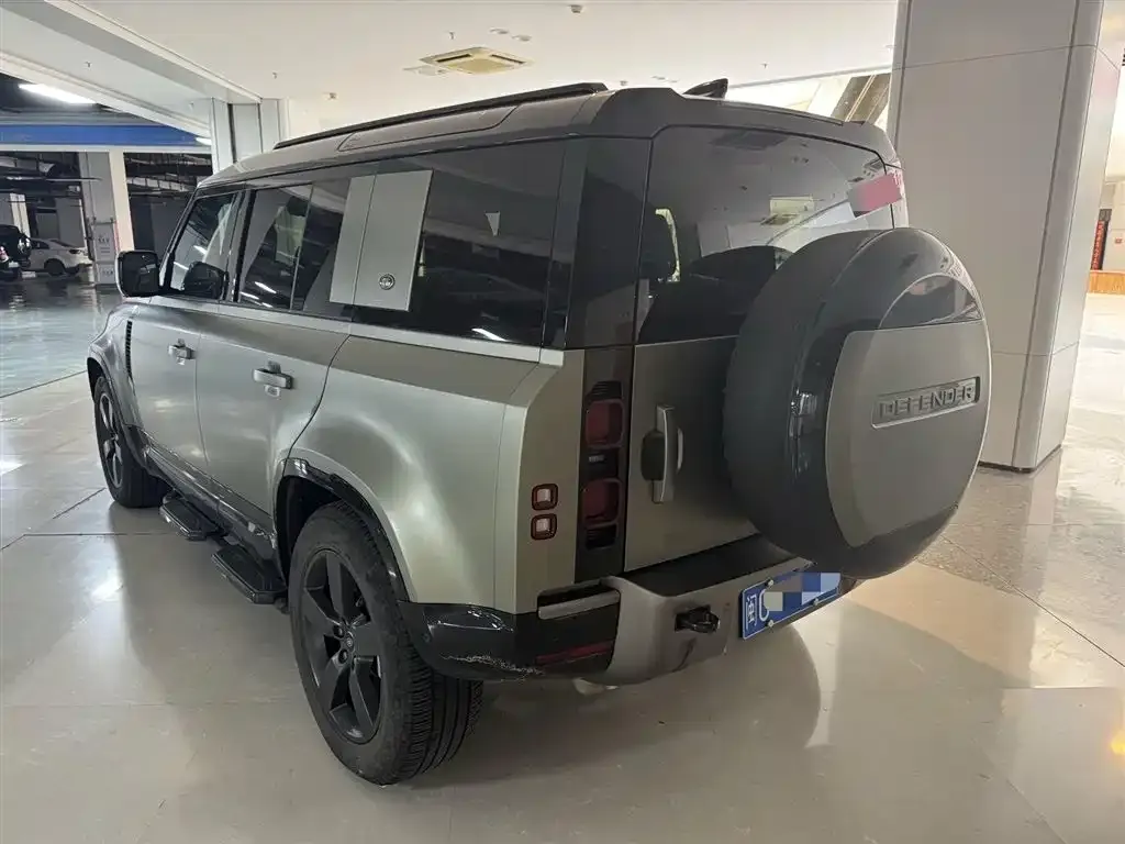 Land Rover Defender 2024 из CN, фото 8