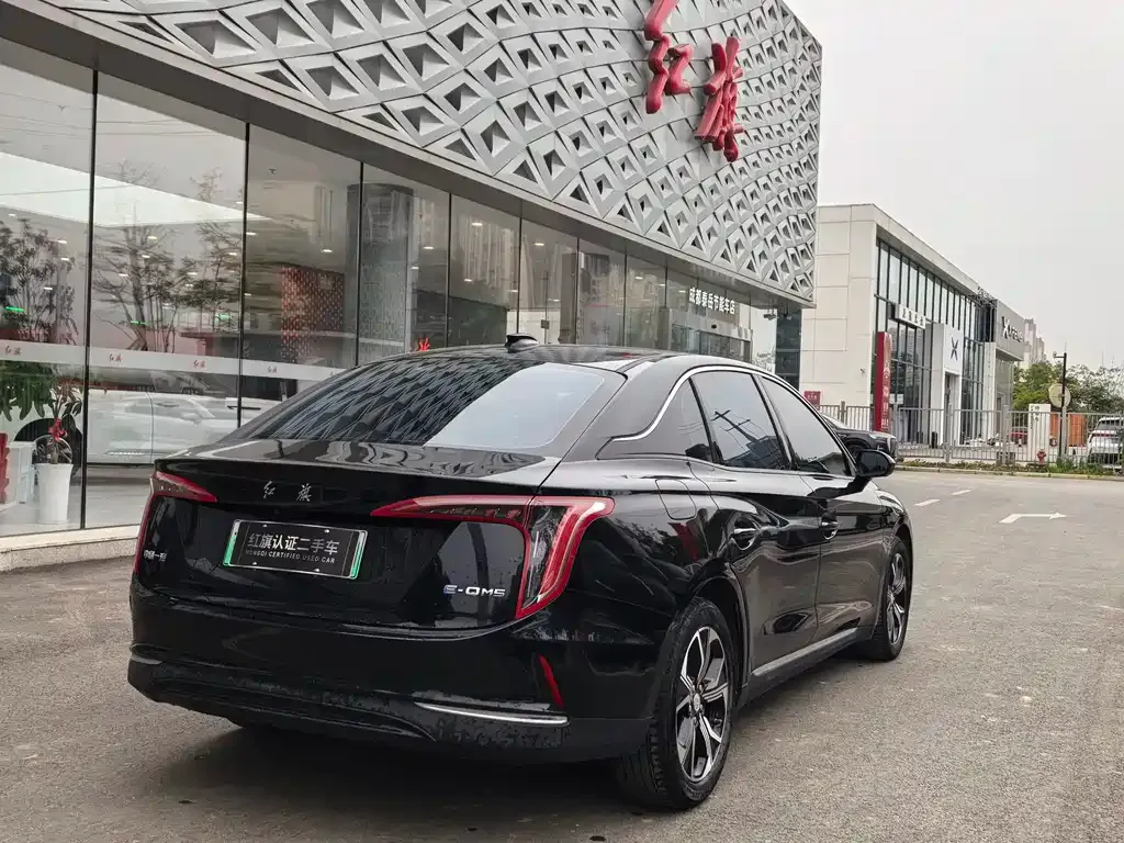 Hongqi E-QM5 2023 из CN, фото 5