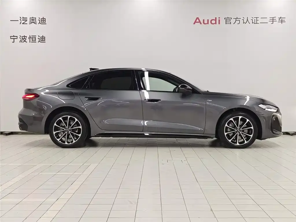 Audi A5L 2025 из CN, фото 4