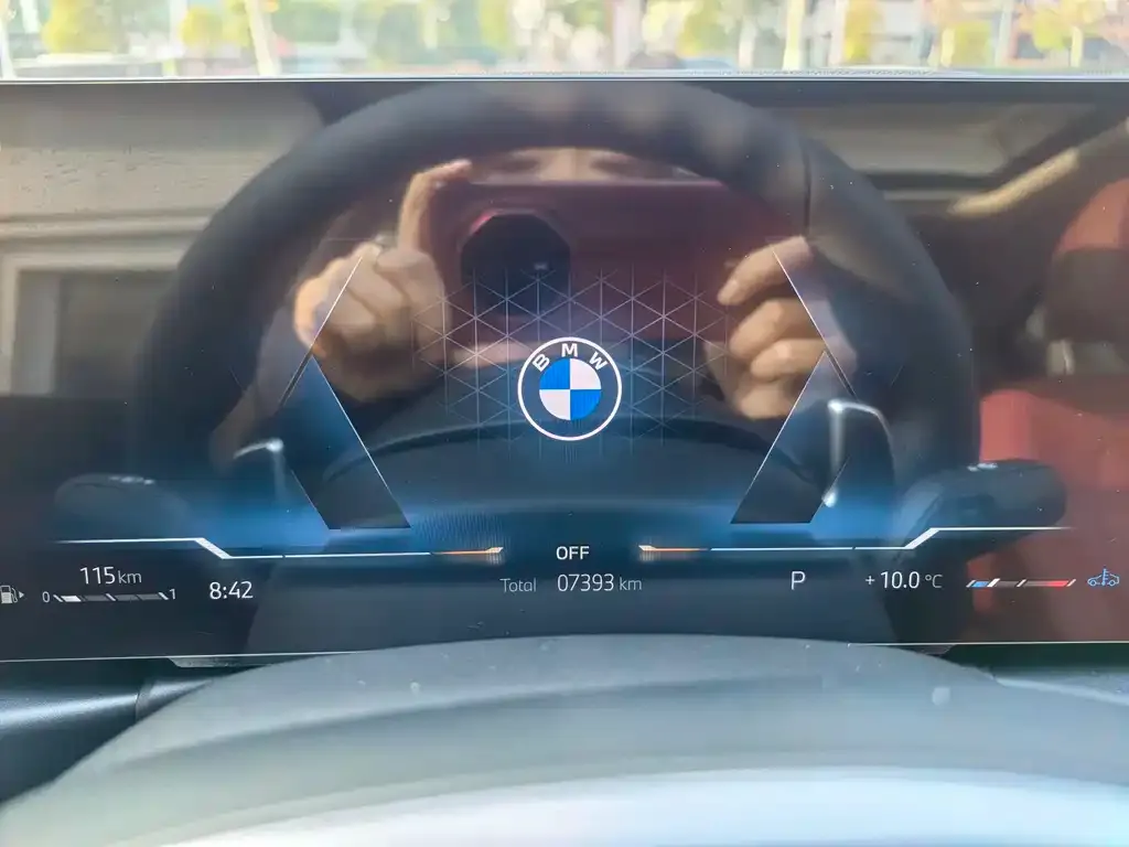 BMW 3 Series 2024 из CN, фото 2