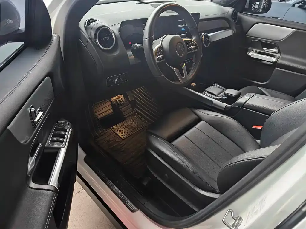 Mercedes-Benz GLB 2021 из CN, фото 3