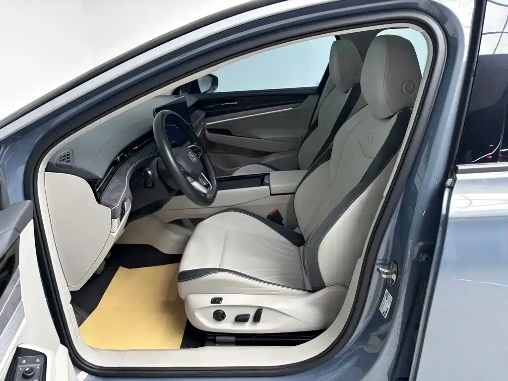Volkswagen ID.7 VIZZION 2023 из CN, фото 9