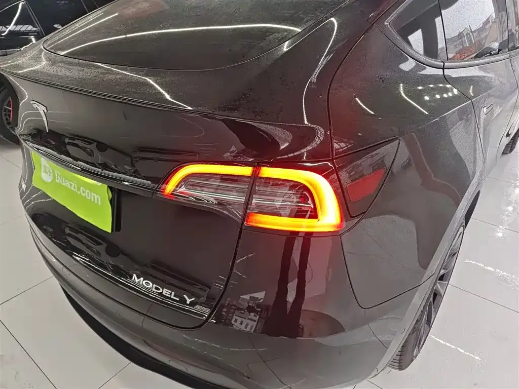 Tesla Model Y 2023 из CN, фото 7