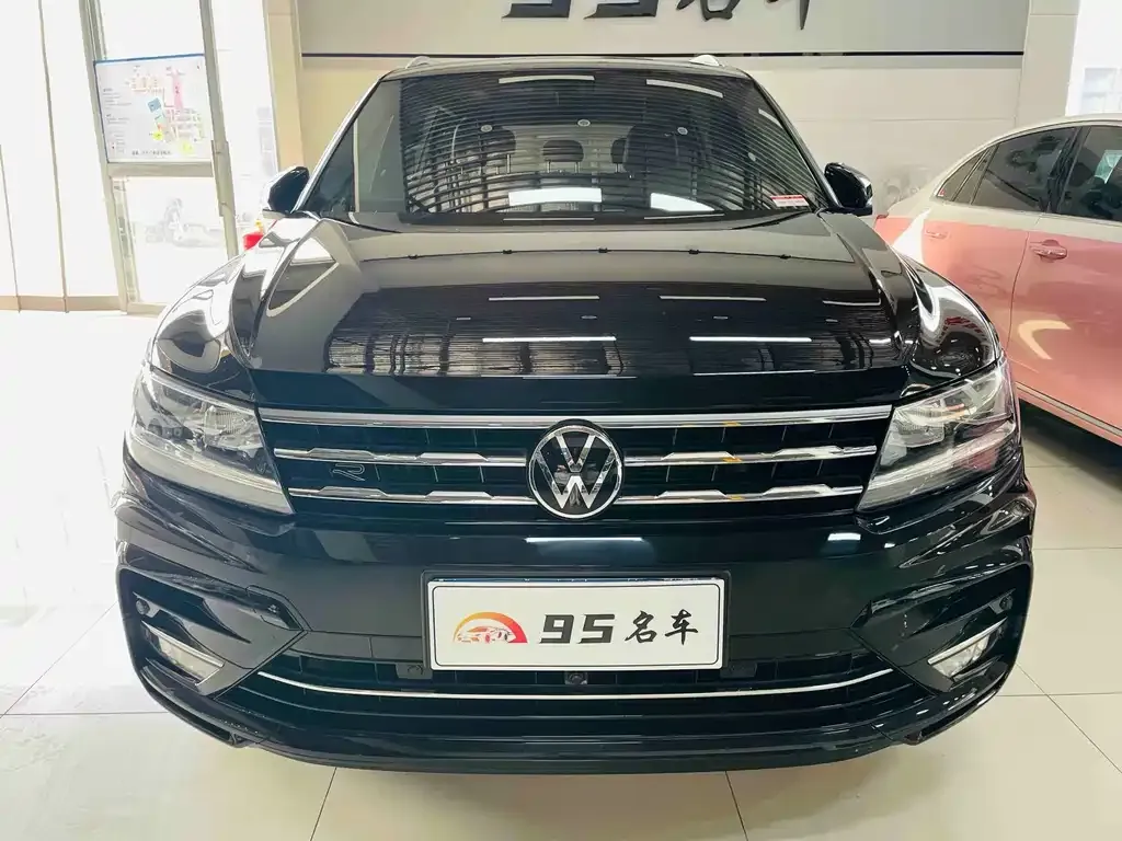 Volkswagen Tiguan L 2021 из CN, фото 6