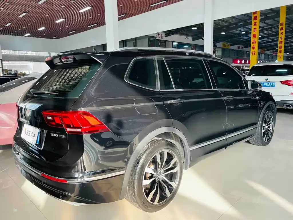 Volkswagen Tiguan L 2021 из CN, фото 9