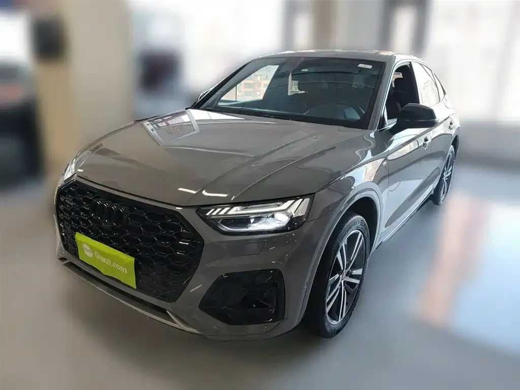 Audi Q5L Sportback 2023 из CN, фото 2