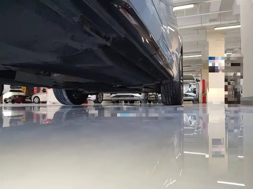 Audi Q5L Sportback 2023 из CN, фото 4