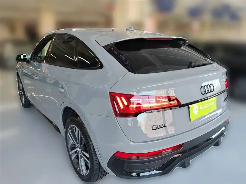 Audi Q5L Sportback 2023 из CN, фото 8