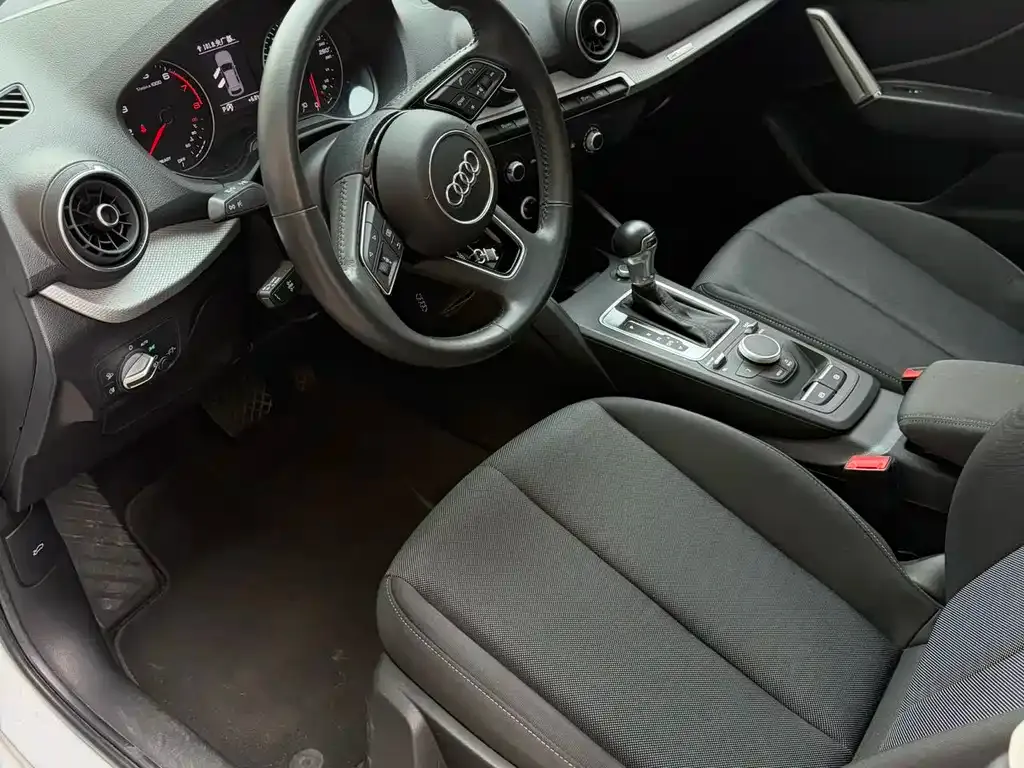 Audi Q2L 2021 из CN, фото 9