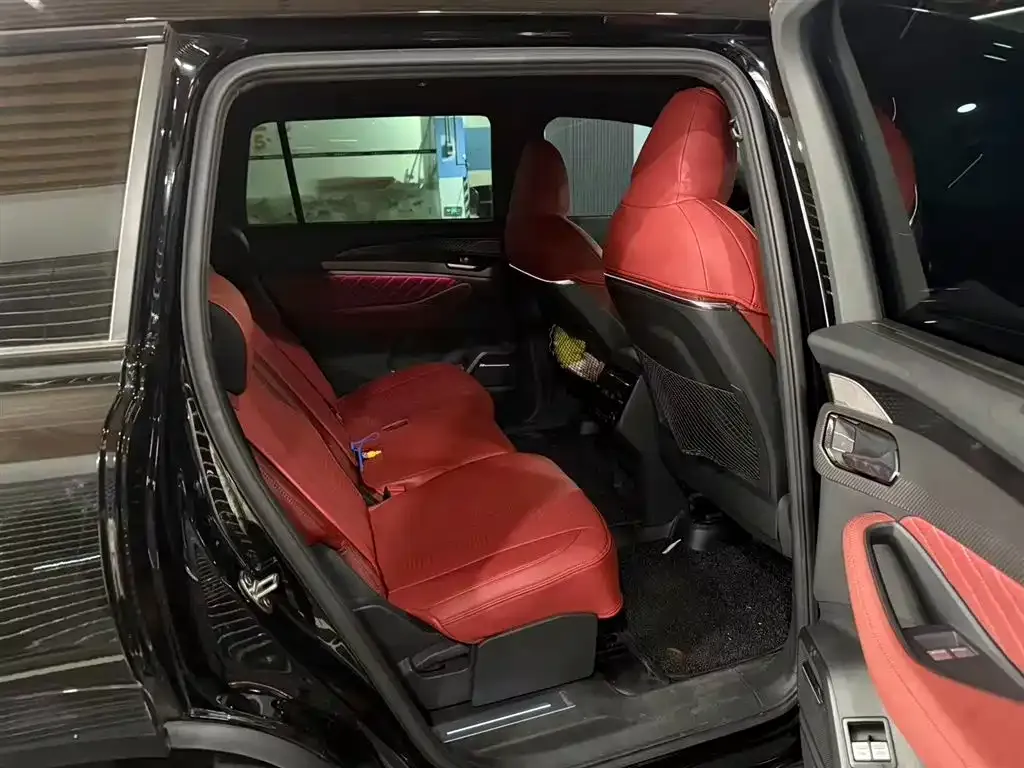 Audi Q6 2023 из CN, фото 4