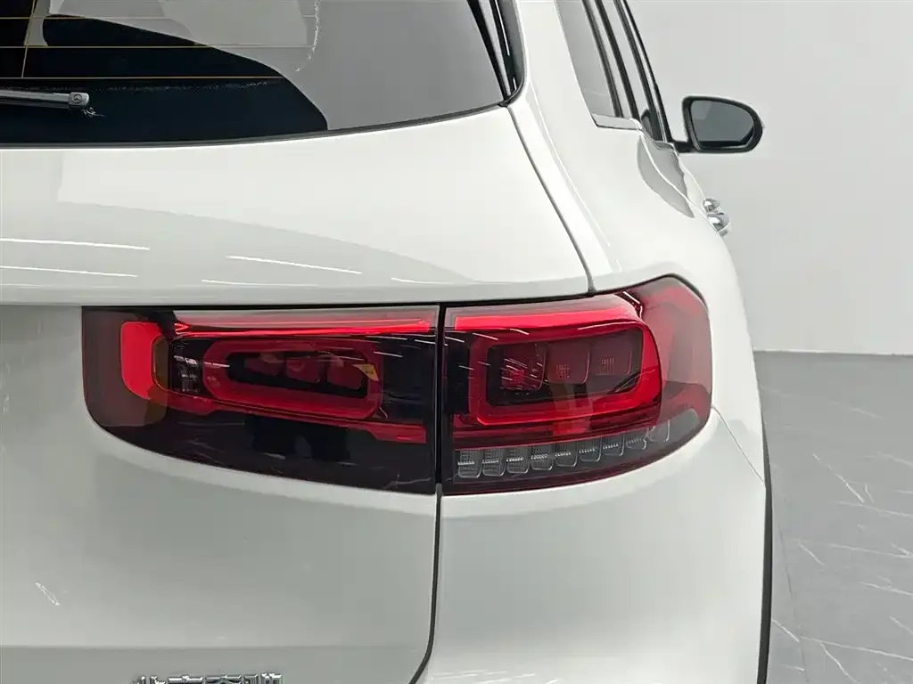 Mercedes-Benz GLB 2022 из CN, фото 10