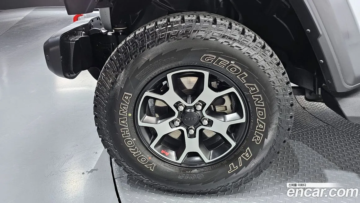 Jeep Wrangler 2022 из KR, фото 9