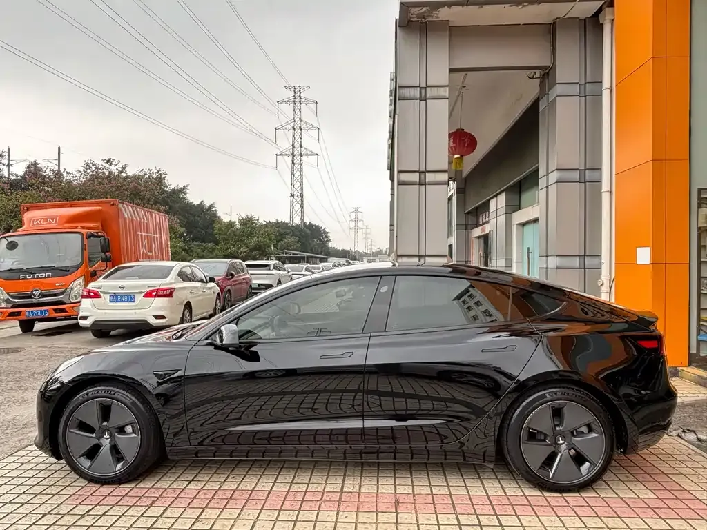 Tesla Model 3 2021 из CN, фото 10