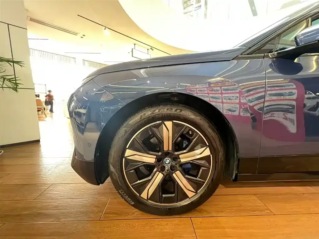 BMW iX 2023 из CN, фото 4