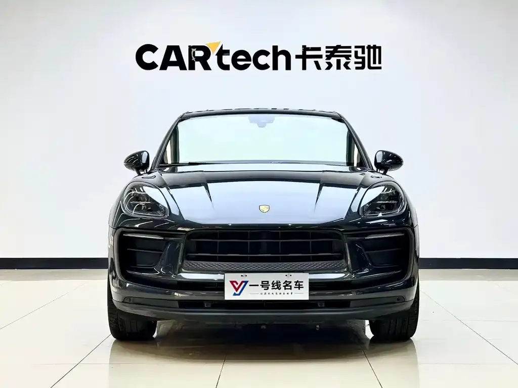 Porsche Macan — фото 1