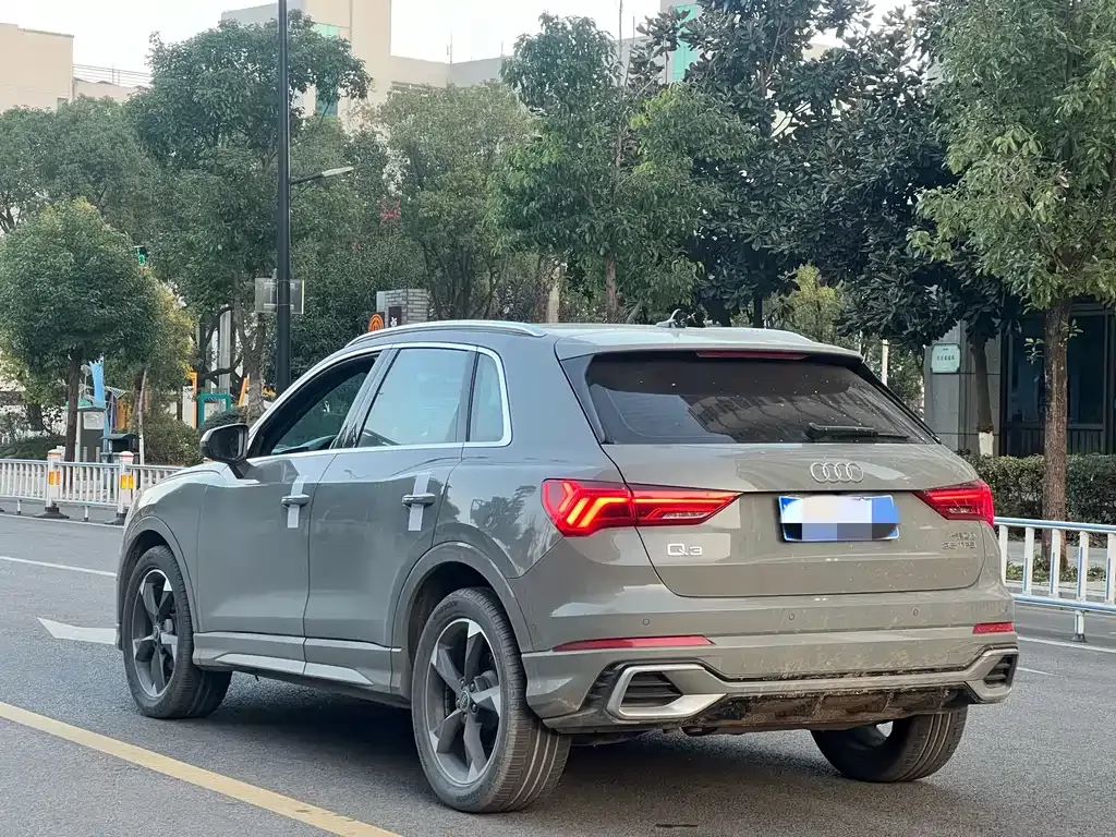 Audi Q3 2024 из CN, фото 6
