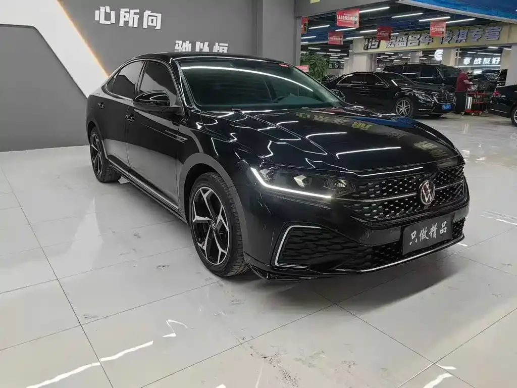 Volkswagen Passat 2024 из CN, фото 6