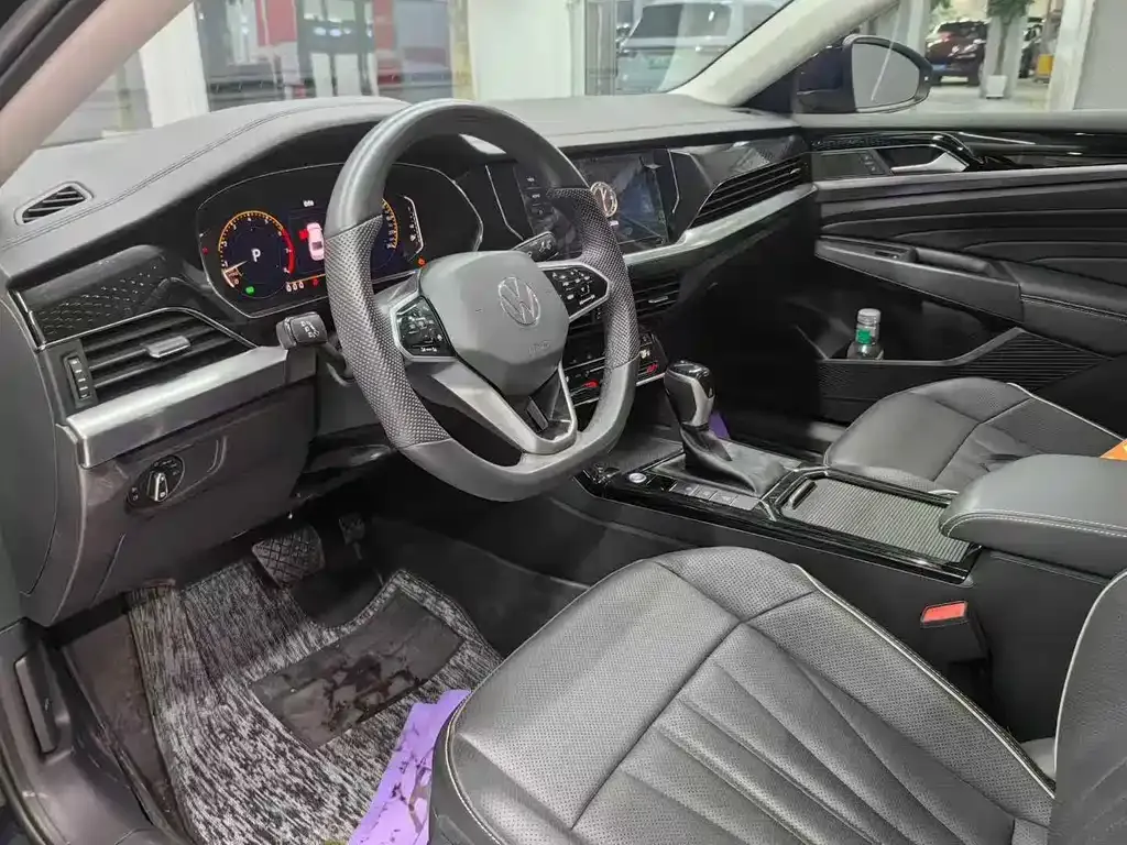 Volkswagen Passat 2024 из CN, фото 8
