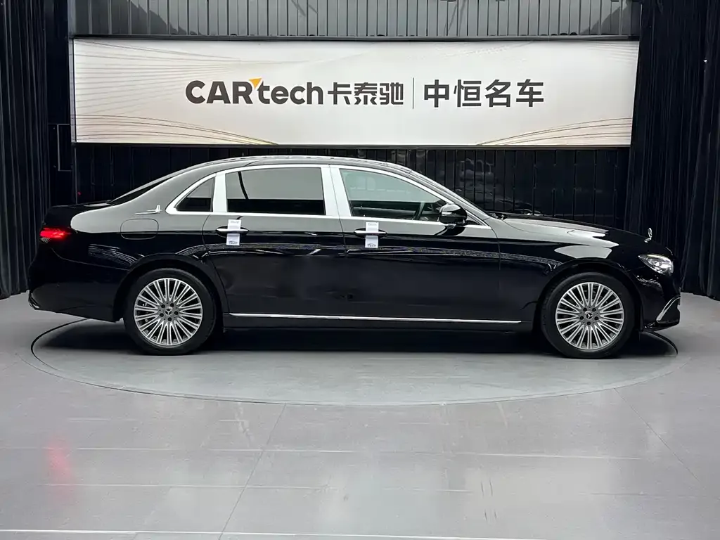 Mercedes-Benz E-Class 2022 из CN, фото 4