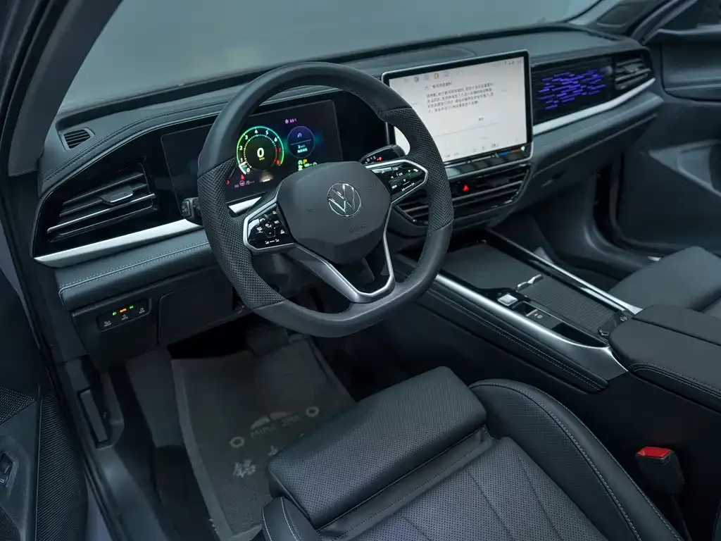 Volkswagen Passat 2024 из CN, фото 8