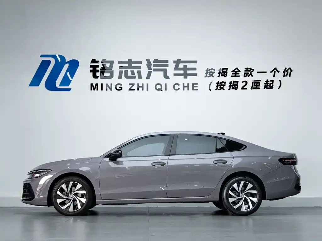 Volkswagen Passat 2024 из CN, фото 4