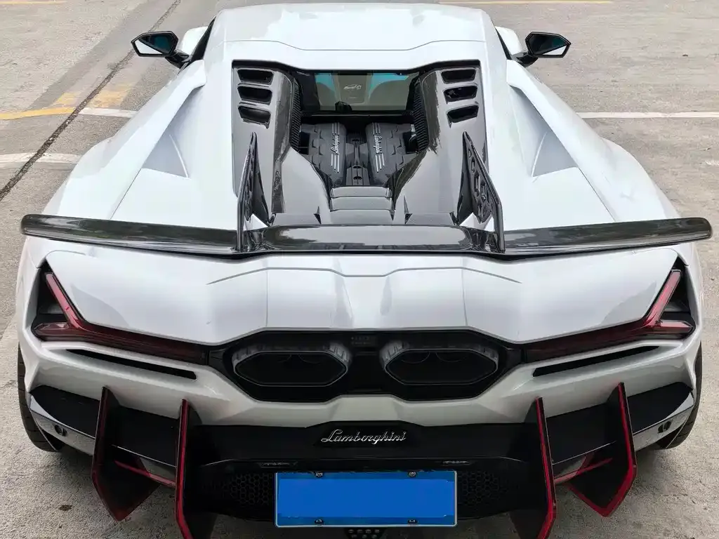 Lamborghini Revuelto 2025 из CN, фото 3