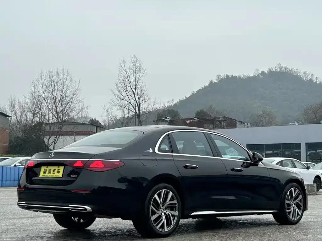 Mercedes-Benz E-Class 2026 из CN, фото 4
