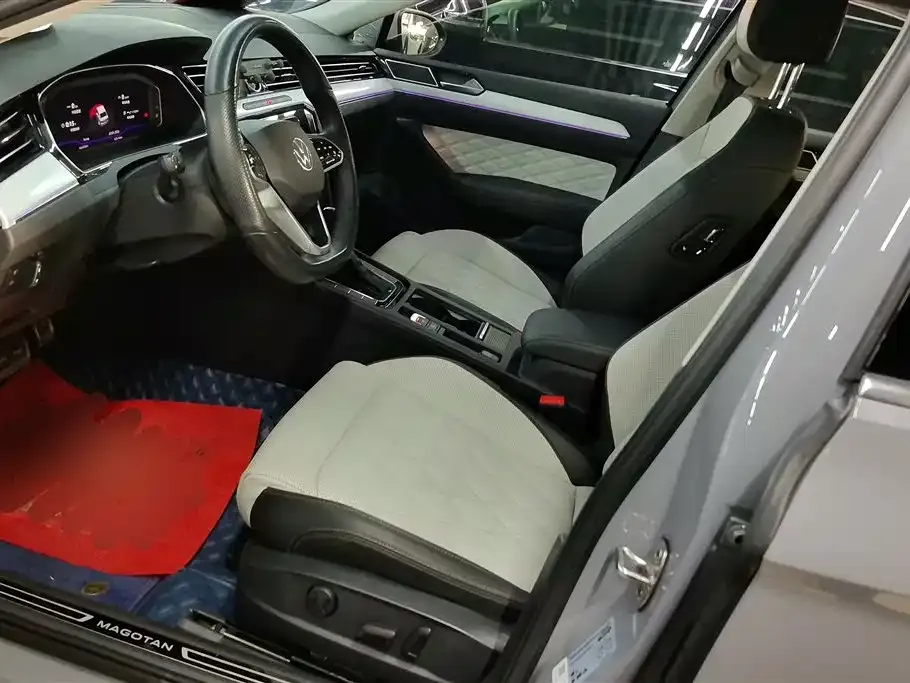 Volkswagen Magotan 2024 из CN, фото 4