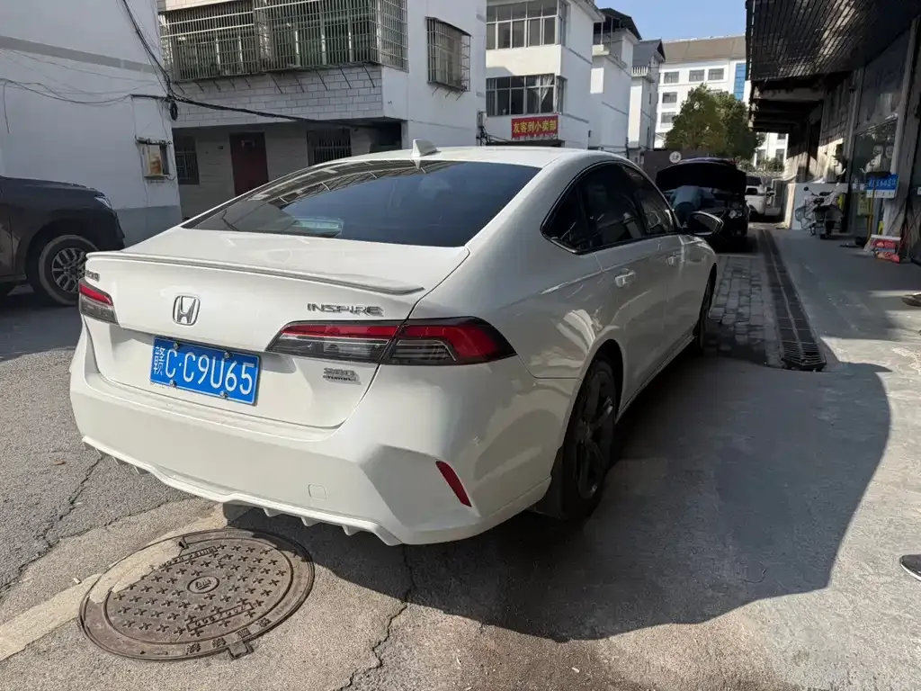 Honda Inspire 2025 из CN, фото 8