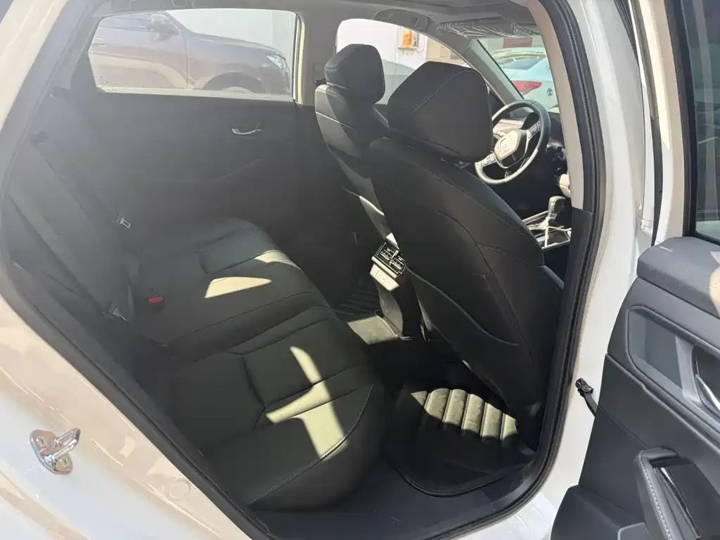 Honda Inspire 2025 из CN, фото 5