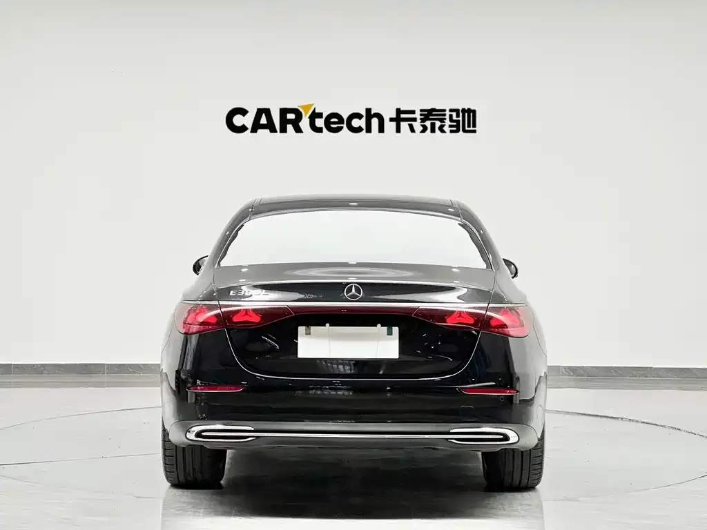 Mercedes-Benz E-Class 2024 из CN, фото 3