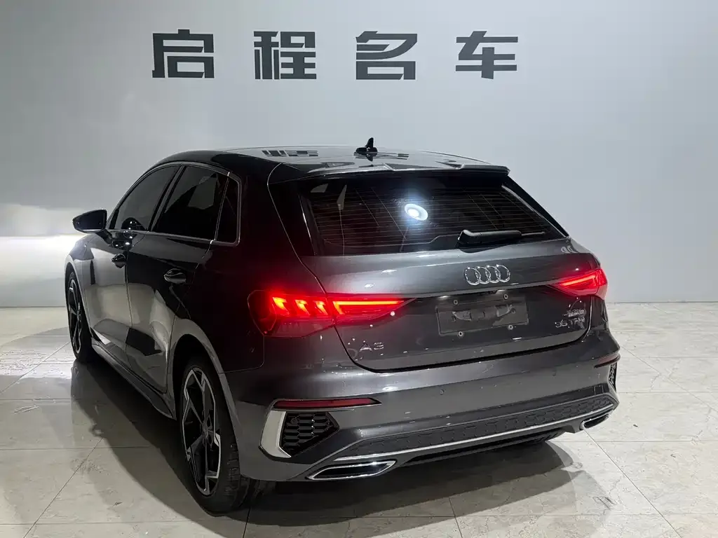 Audi A3 2023 из CN, фото 9