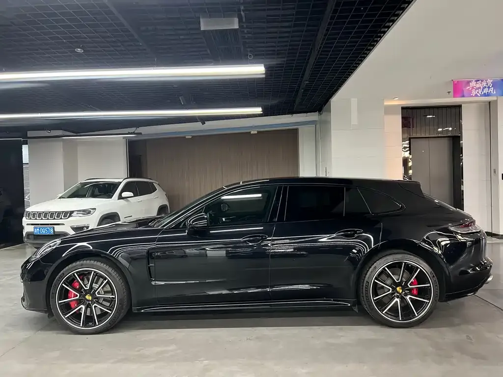 Porsche Panamera 2023 из CN, фото 3