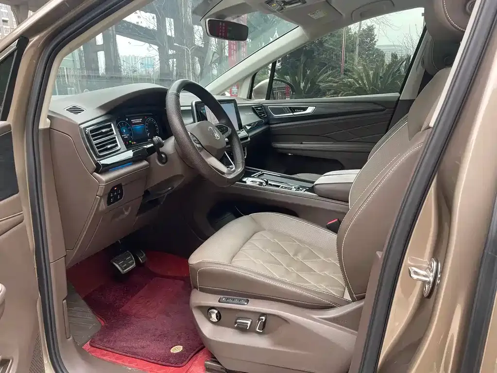 Volkswagen Viloran 2022 из CN, фото 4