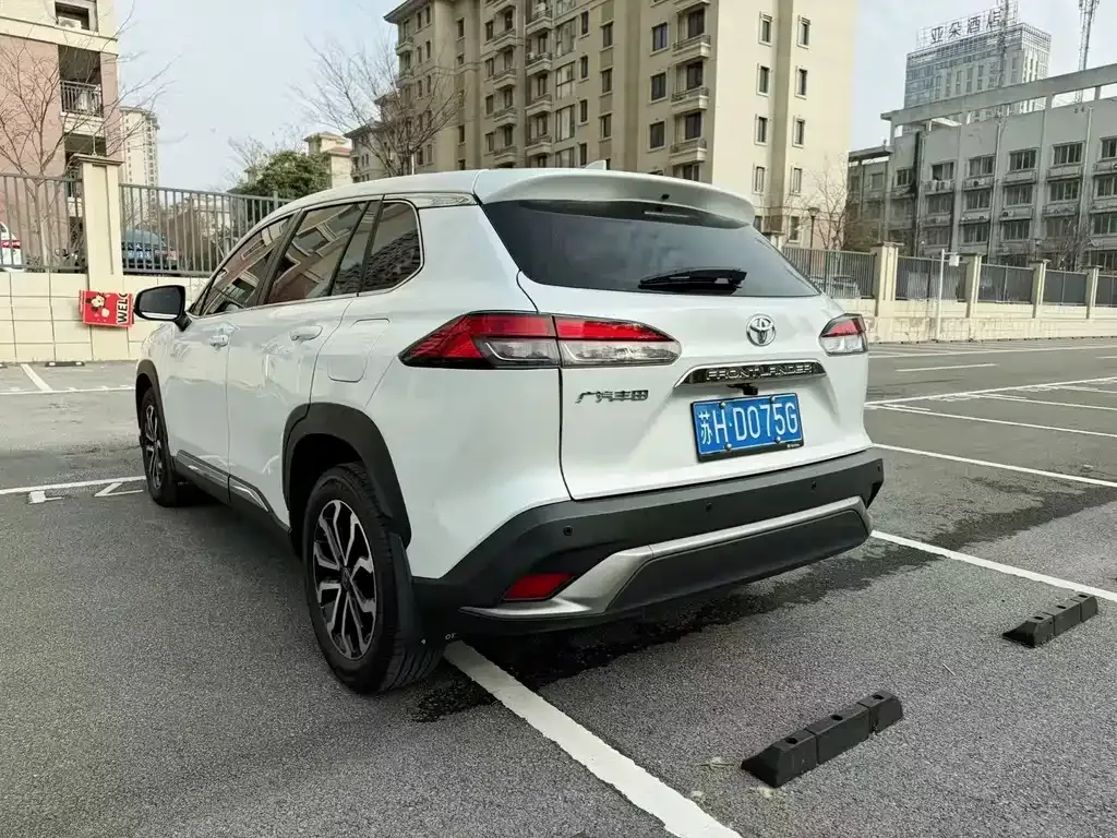 Toyota Frontlander 2022 из CN, фото 6