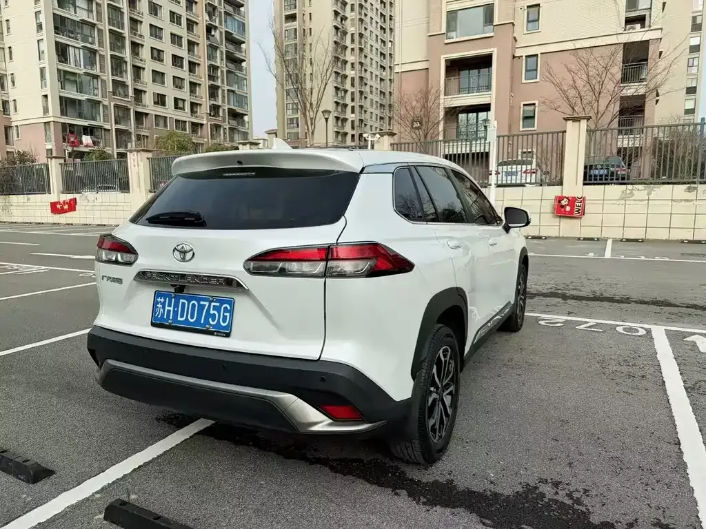 Toyota Frontlander 2022 из CN, фото 7