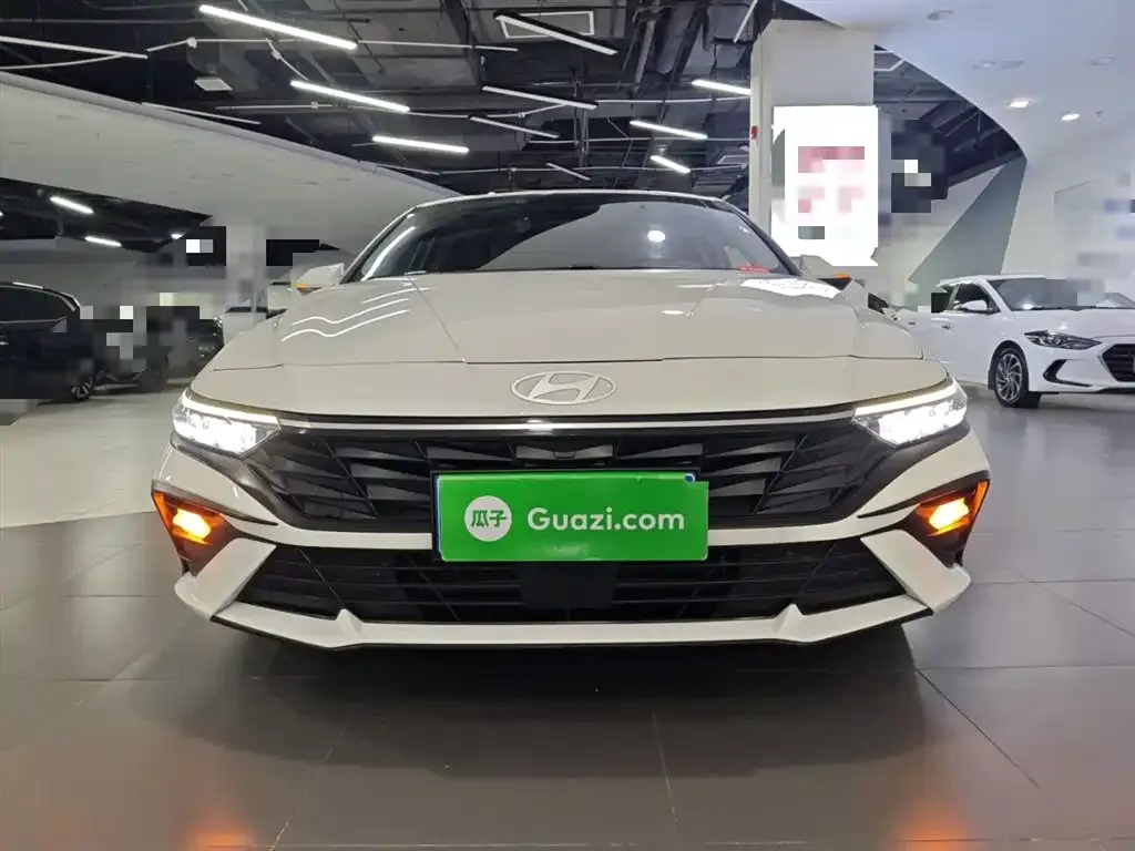 Hyundai Elantra 2024 из CN, фото 4