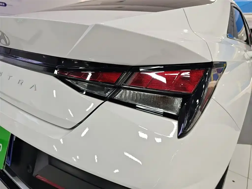 Hyundai Elantra 2024 из CN, фото 7
