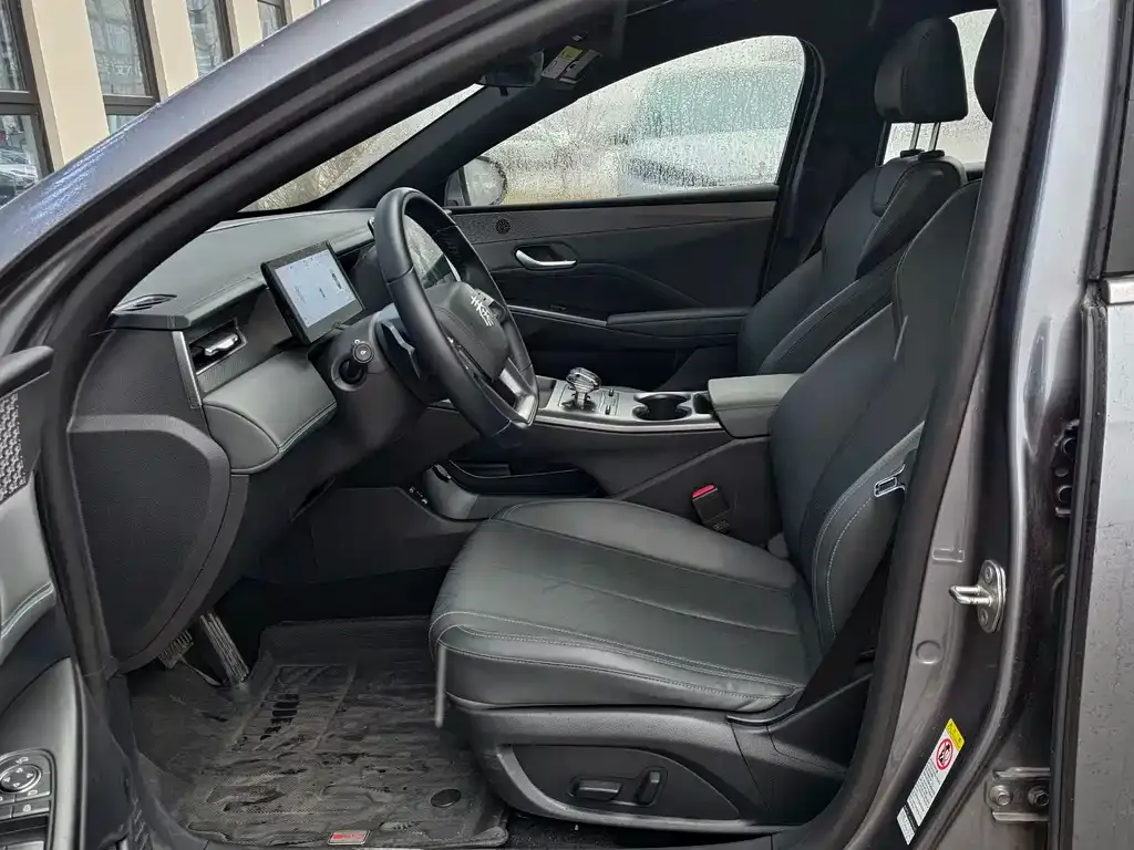 BYD Qin PLUS 2025 из CN, фото 10
