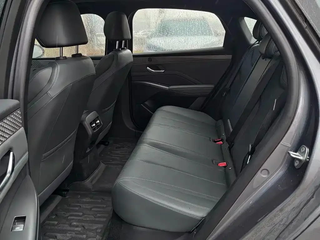 BYD Qin PLUS 2025 из CN, фото 7