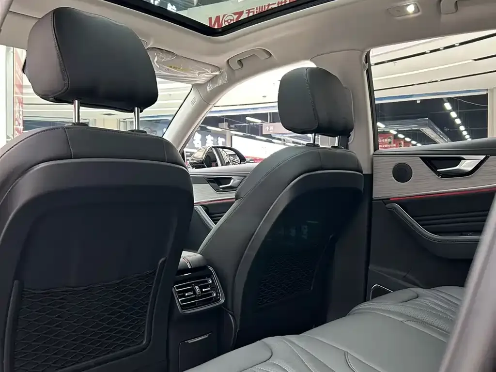 Hongqi HS5 2025 из CN, фото 8