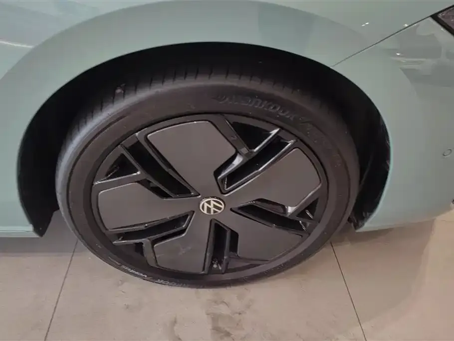 Volkswagen Passat 2024 из CN, фото 8