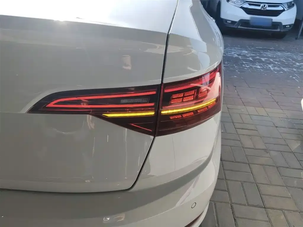 Volkswagen Sagitar 2022 из CN, фото 6
