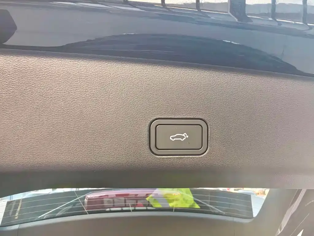 Geely Xingyue L 2026 из CN, фото 4