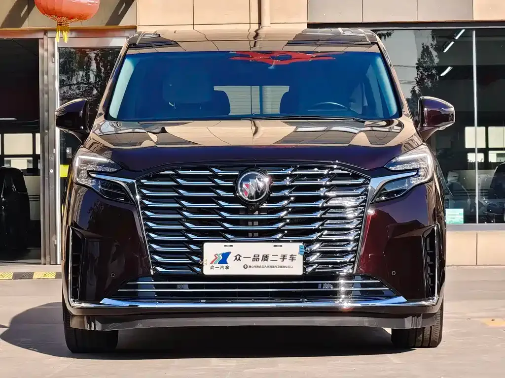 Buick GL8 2023 из CN, фото 9
