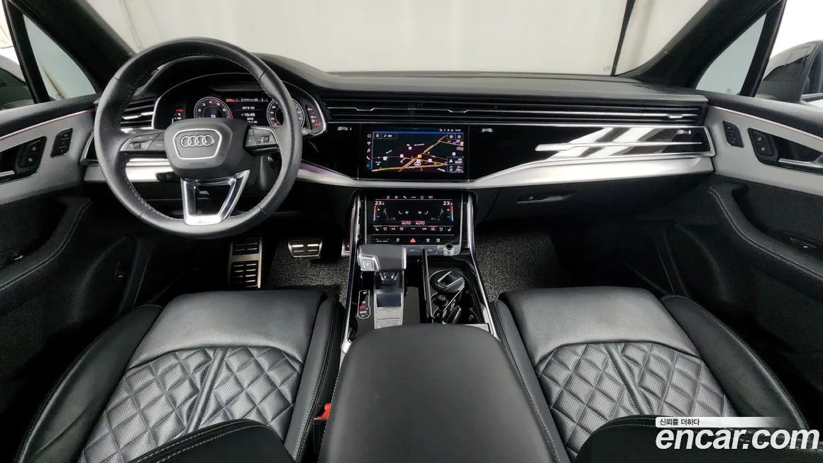 Audi Q7 2023 из KR, фото 5