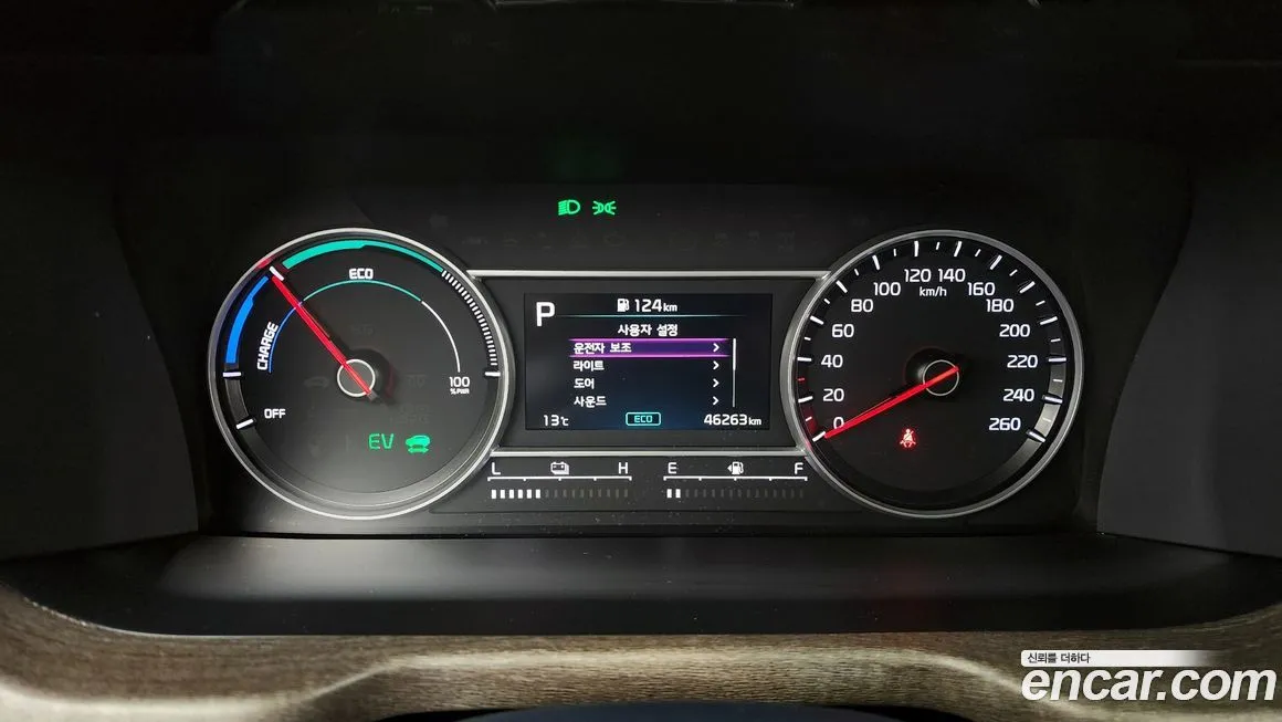 Kia Sorento — фото 5