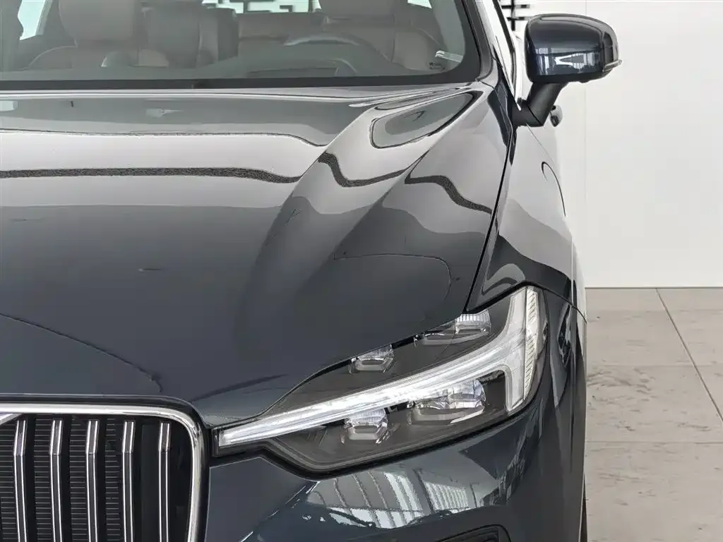 Volvo XC60 PHEV 2023 из CN, фото 7