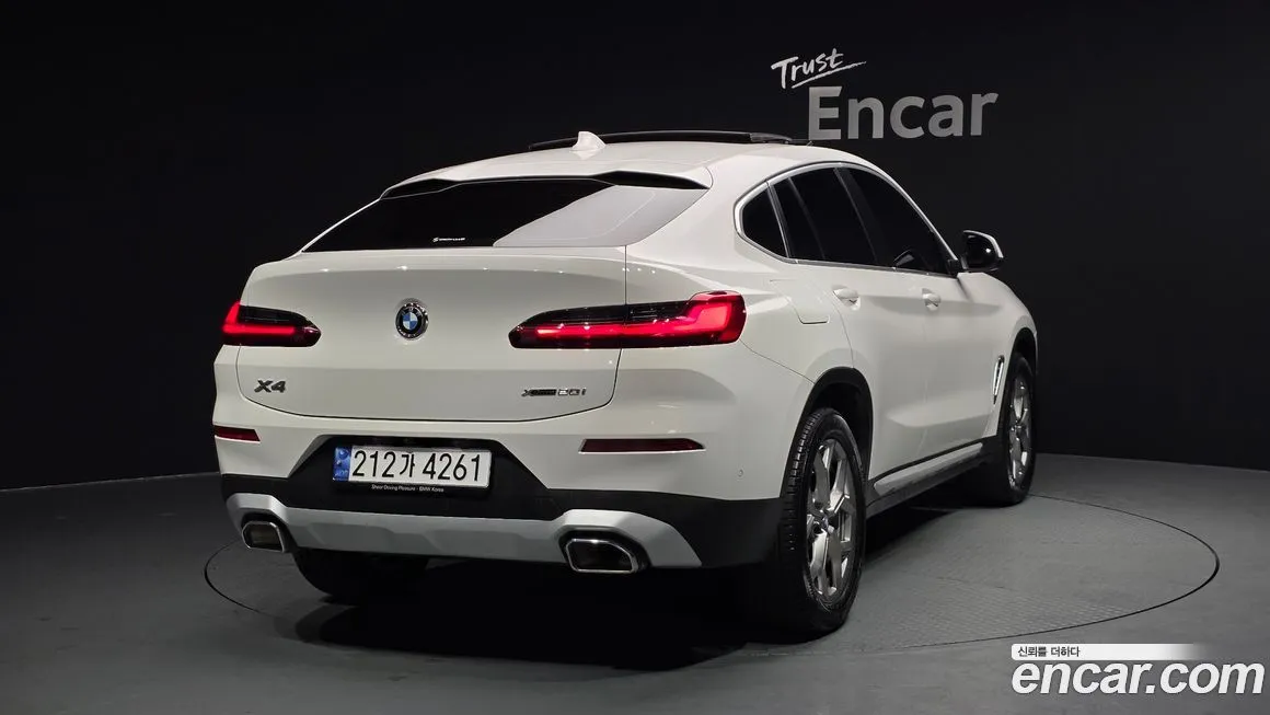 BMW X4 — фото 4