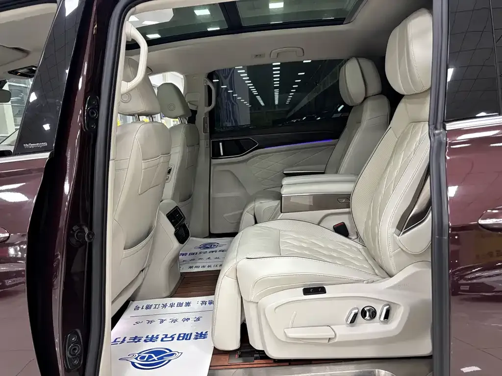 Volkswagen Viloran 2022 из CN, фото 5